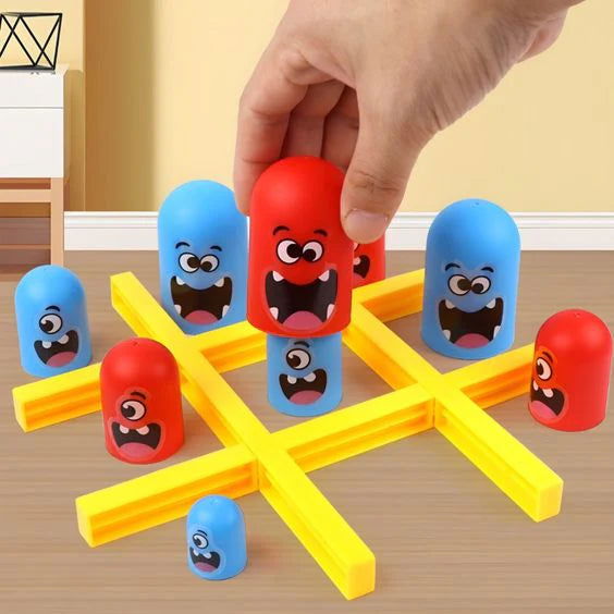 Gobblet Gobblers-Tic Tac Toe Game - KidoKraze