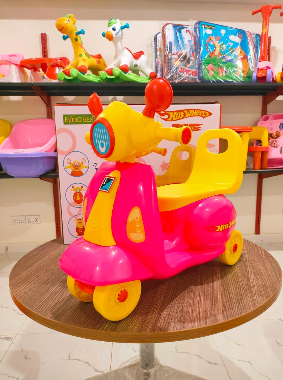 Evergreen Vespa Hotwheels Bike