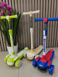 Adjustable 3-Wheel Kids Kick Scooter – Stable & Durable Toddler Glide